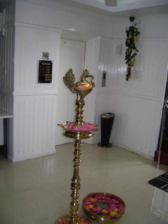 Gago Inn Thiruvananthapuram ภายนอก รูปภาพ